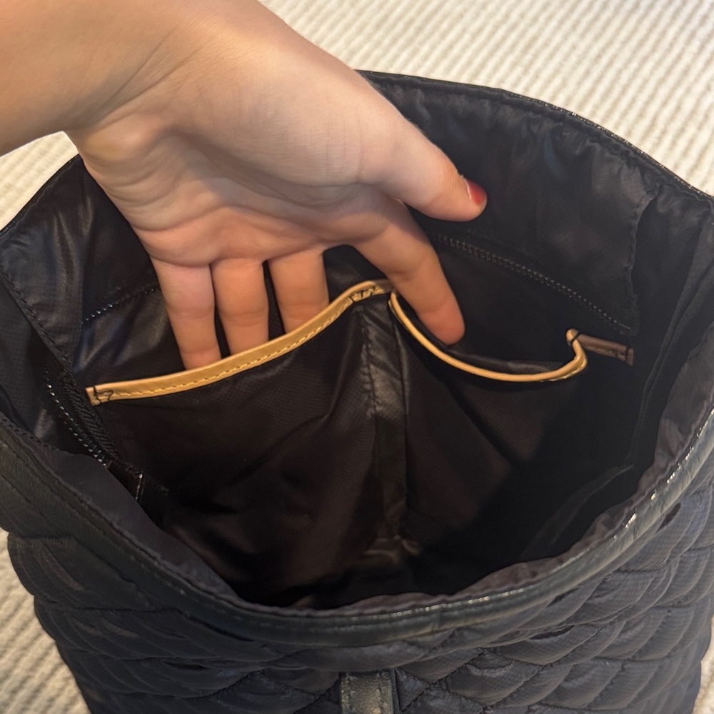 MZ Wallace Black Quilted Shoulder Bag - Picture 4 of 5